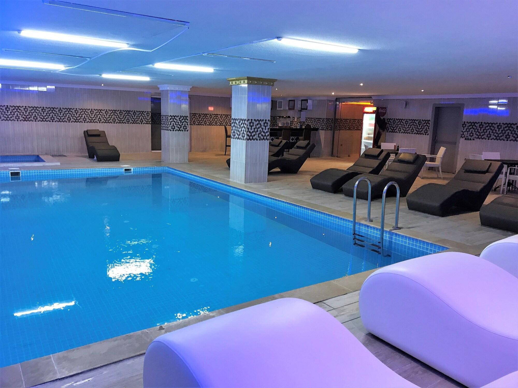 Alrazi Hotel Florya Istanbul Exterior foto
